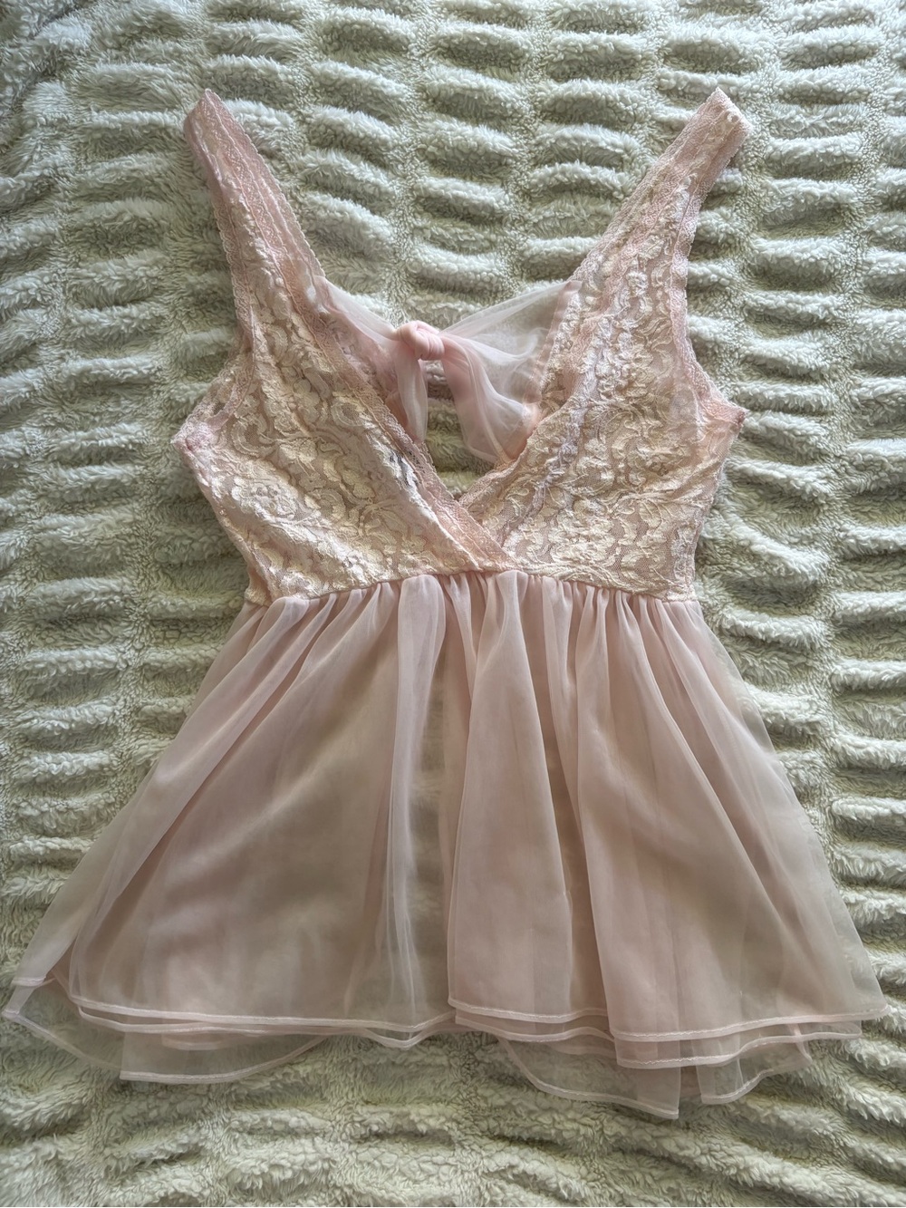 Romantic Lace & Chiffon Chemise in Light Pink